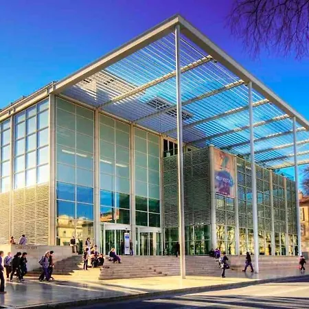 Le Petit Musée à 2 Pas Des Arènes Appartamento Nîmes