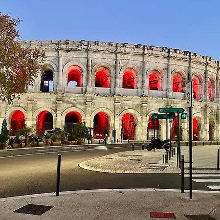 Le Petit Musée à 2 Pas Des Arènes Nîmes